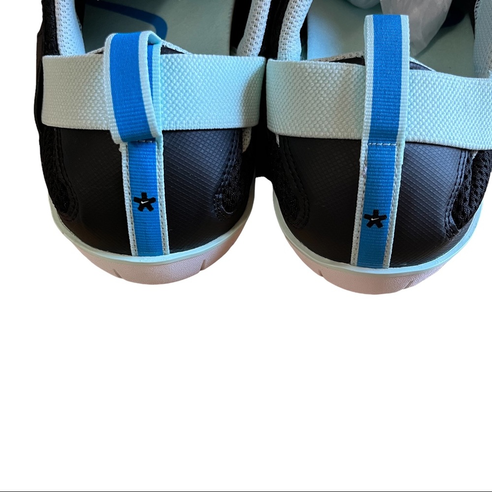 SOLD Nike Air Zoom Pulse Unisex Water-Resistant Slip-On Black Blue Hero 10.5 - Picture 3 of 9